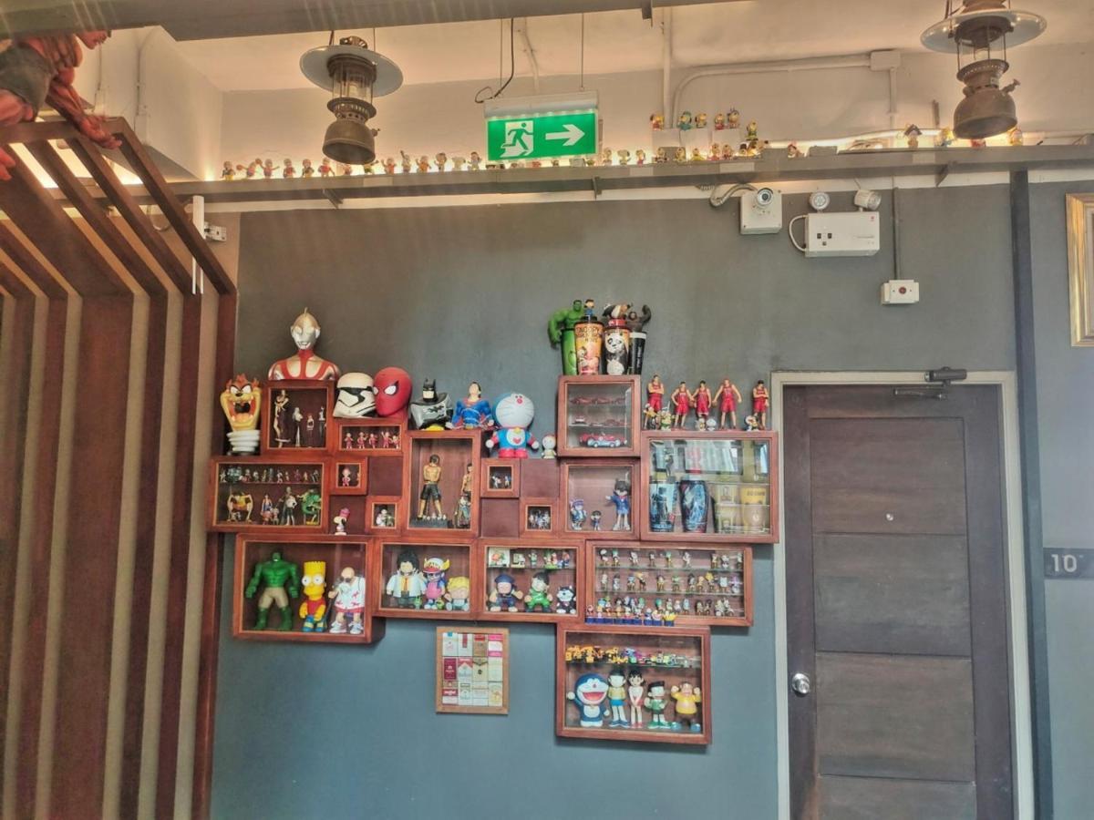 Qoo Hotel Buriram Bagian luar foto
