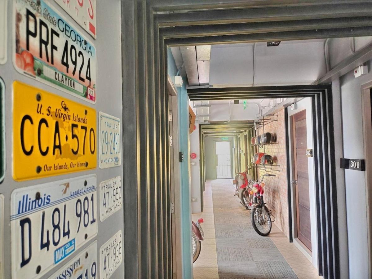 Qoo Hotel Buriram Bagian luar foto