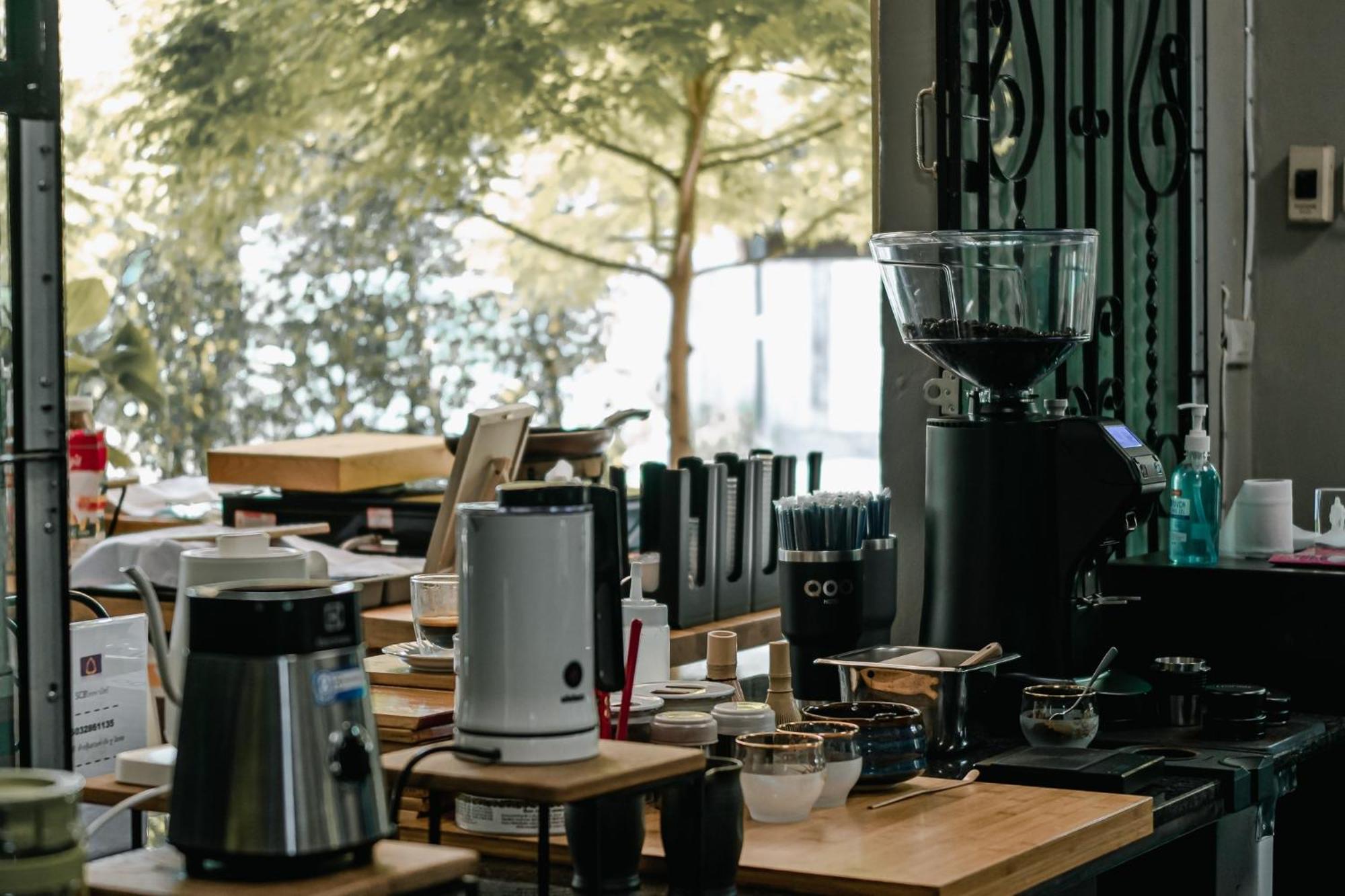 Qoo Hotel Buriram Bagian luar foto